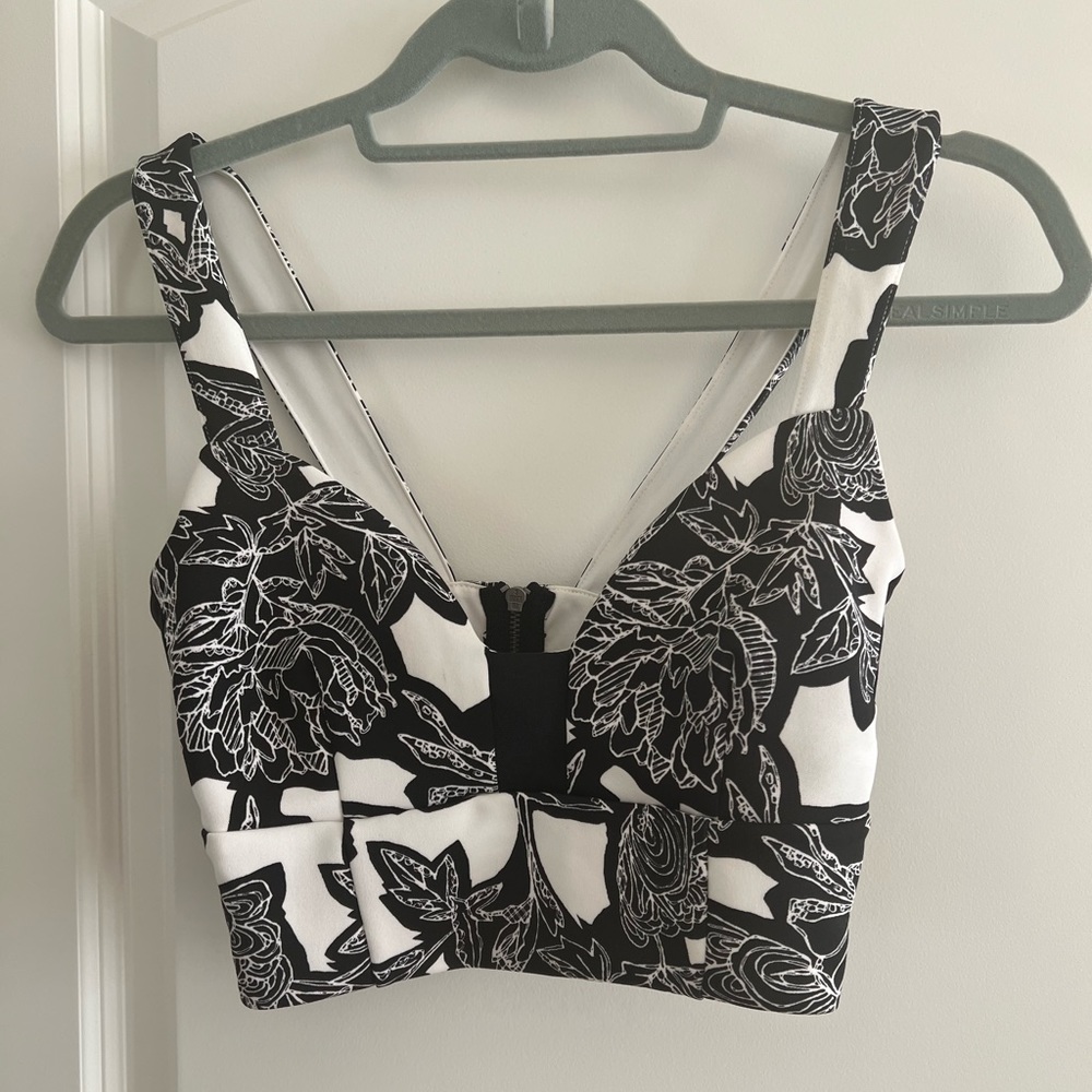 Express black & white top